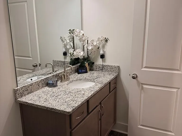 5318 Radford Loop — Photo 19