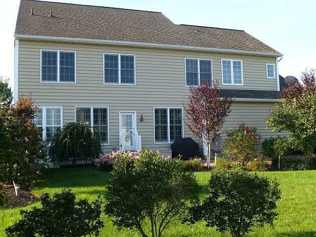 2nd image of 1428 Banner Dr