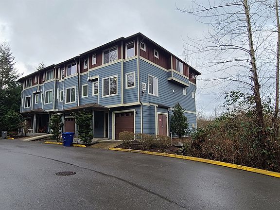 2nd image of 2115 201st Pl SE Unit S4