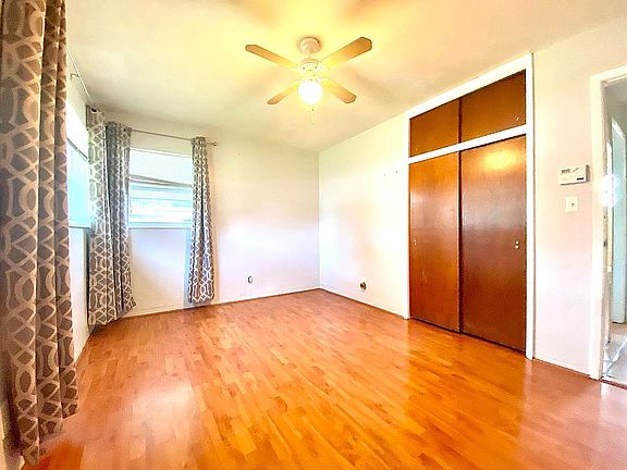 4th image of 508 NW 30th St