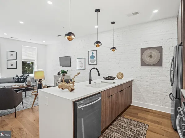 1473 Harvard St NW Unit 2, Washington, DC 20009