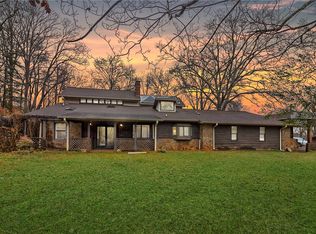 150 N Fishtrap Rd, Easley, SC 29640