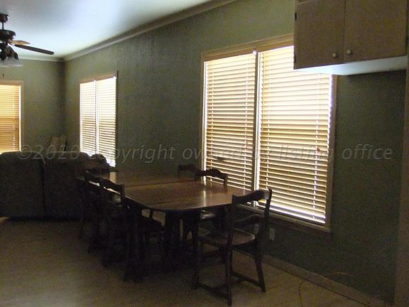 3rd image of 1535 N Russell St