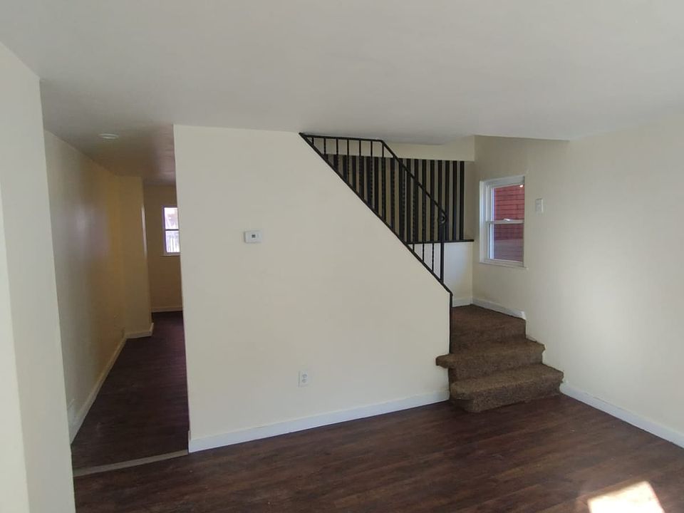 three-bedroom unit at Pitcairn PA 15140