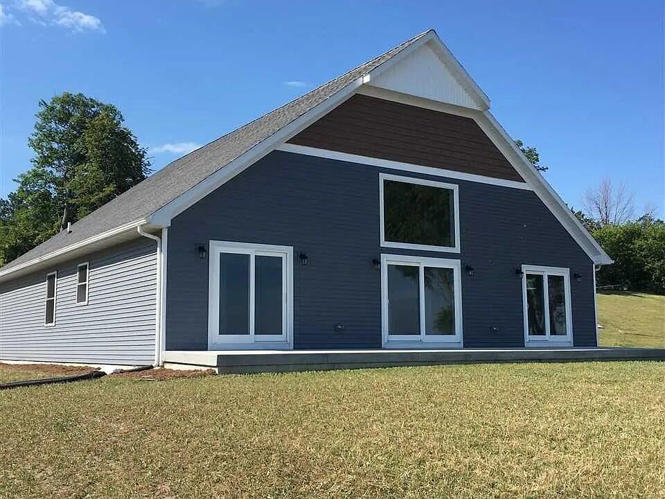 2nd image of 4904 W Houghton Lake Dr