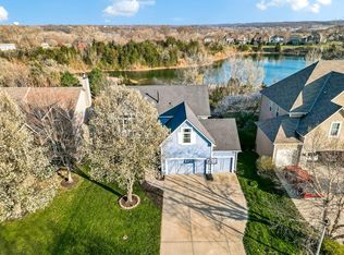 5545 Theden St, Shawnee, KS 66218
