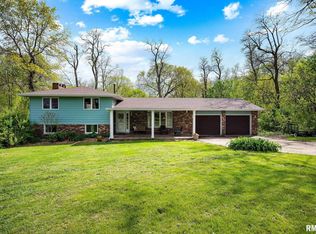 7404 W Country View Dr, Peoria, IL 61607