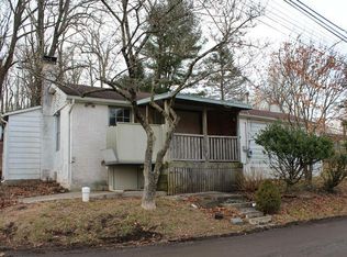 21 Granite Hill Ln, Glenmoore, PA 19343