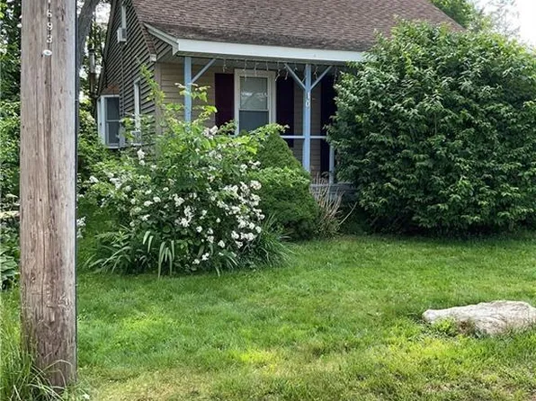 10 North Road, Bolton, CT 06043