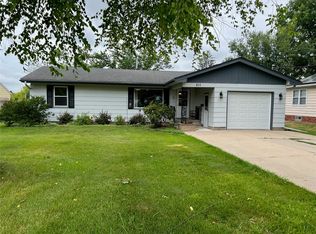 511 E 4th St S, Newton, IA 50208