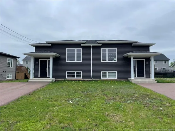 42 Brevet St #40, Moncton, NB E1G 5S6