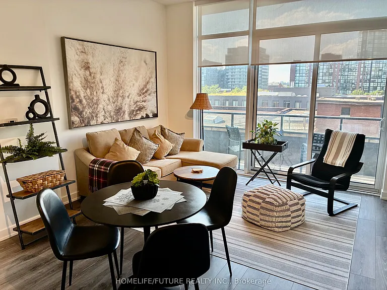 9 Tecumseth St #610 — Photo 5