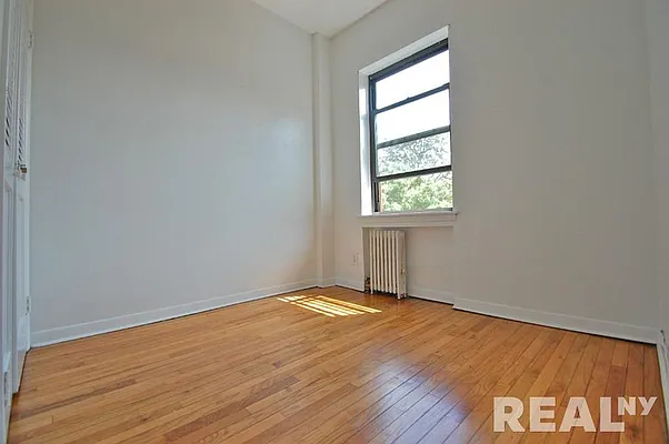 Rented by REAL New York | media 13
