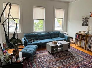 104-2 Pearl St, Cambridge, MA 02139
