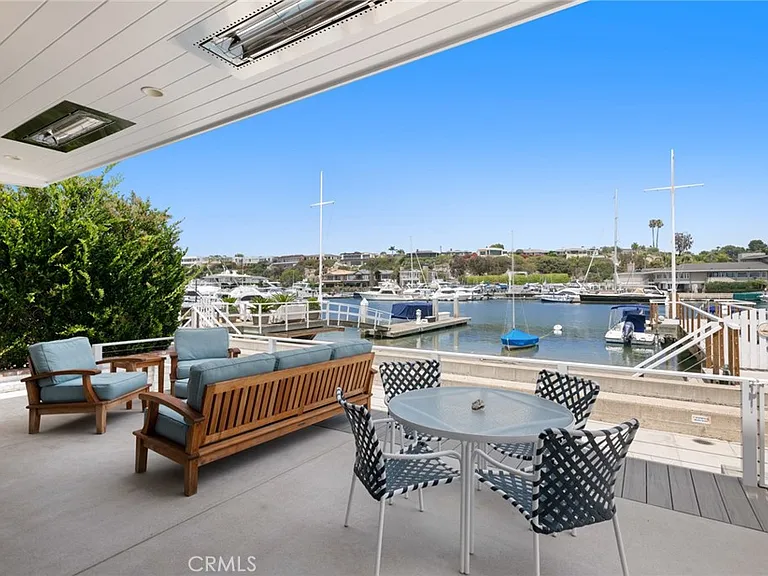 225 E Bay Front — Photo 4