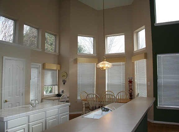 5th image of 3605 Sandhurst Dr
