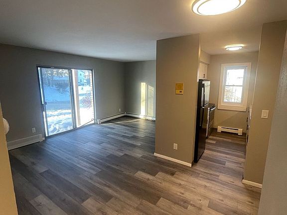 4th image of 1710 Elder St APT 203