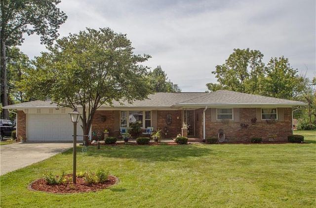 1st image of 1006 N Center Dr