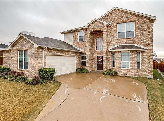 2nd image of 401 E Hidden Cove Ct