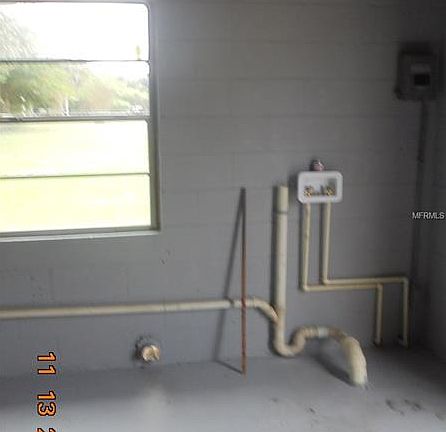4th image of 4929 Wales St