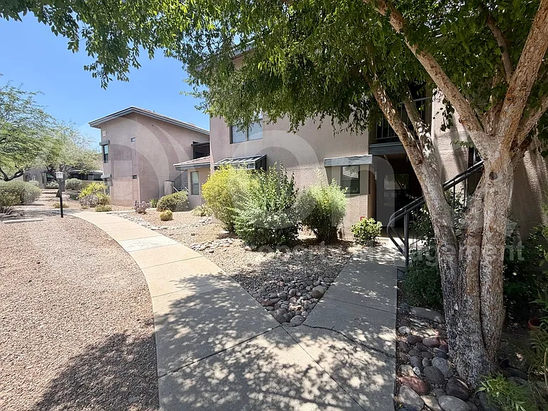 5800 N Kolb Rd #8143 — Photo 19