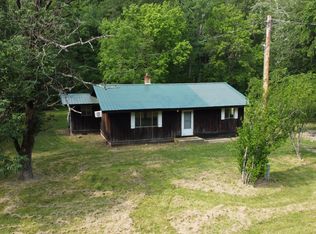 736 Highway Y, Ellington, MO 63638