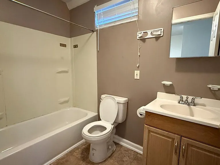 5212 Astor Pl SE — Photo 23
