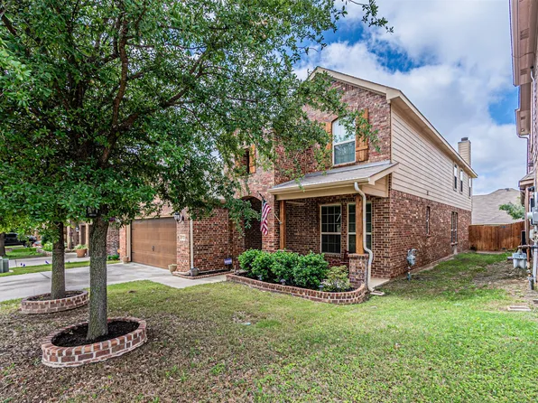 5721 Diamond Valley Dr, Fort Worth, TX 76179