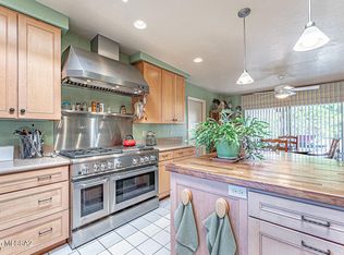 2051 W Via Del Picamaderos, Green Valley, AZ 85622