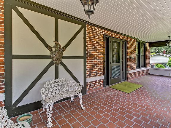 5th image of 4349 Woodmere St