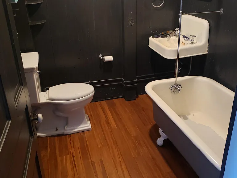 5304 Butler St #3 — Photo 3