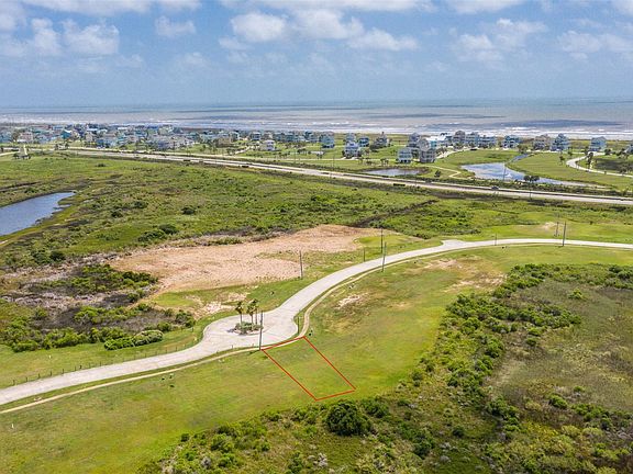 3rd image of 25734 Bay Breeze Dr