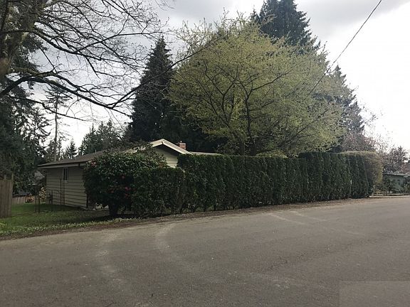 2nd image of 12837 82nd Ave NE