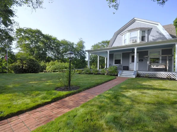 41 Water St, East Bridgewater, MA 02333