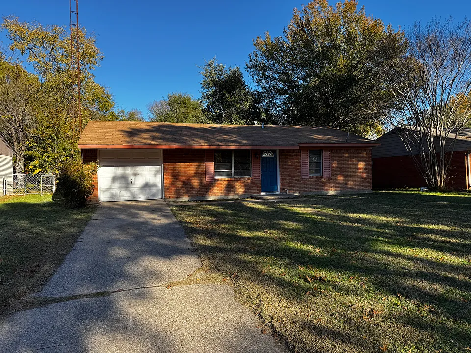 1309 Ann Arbor Dr