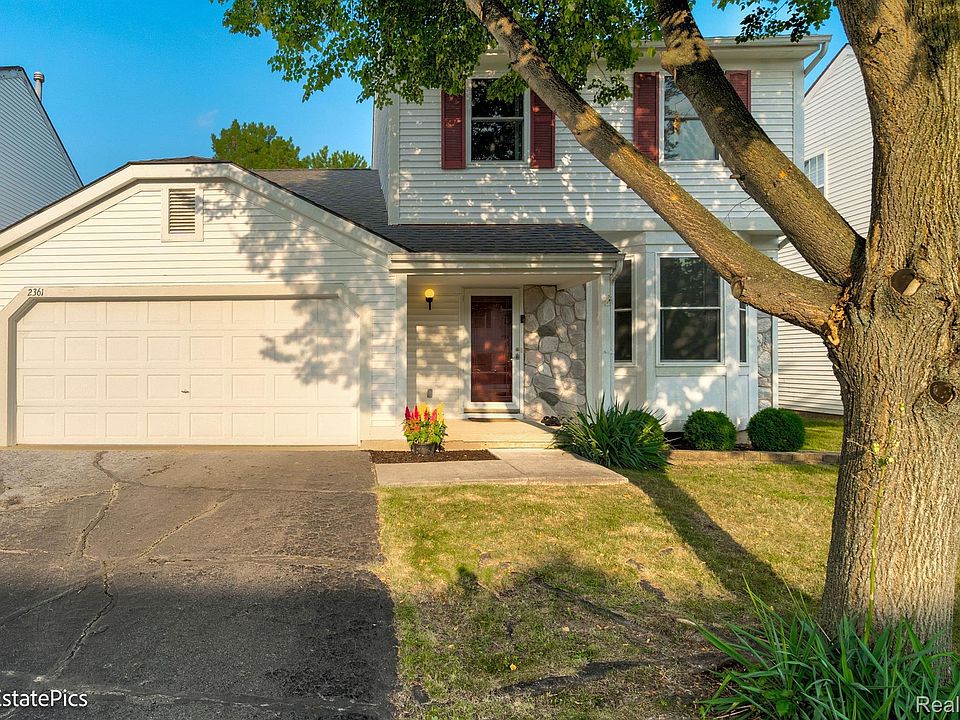 1st image of 2361 McGee Ct