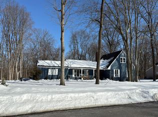 1122 Concord Dr, Bridgewater, NJ 08807