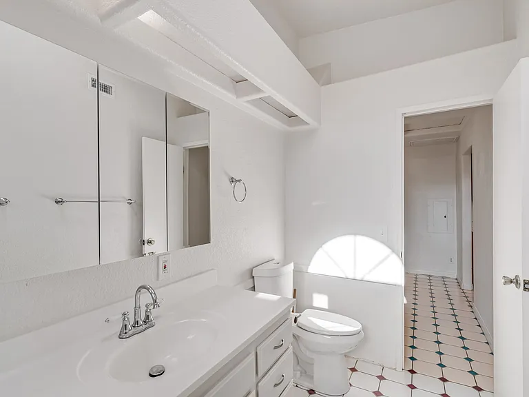 10177 Hawley Rd — Photo 21