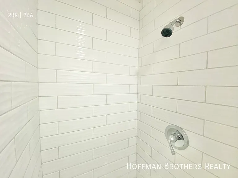 1445 S Sherbourne Dr #9 — Photo 11