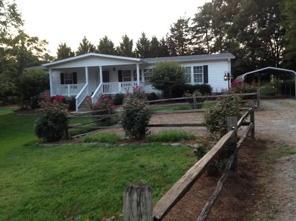 247 Richardson Rd, Simpsonville, SC 29680