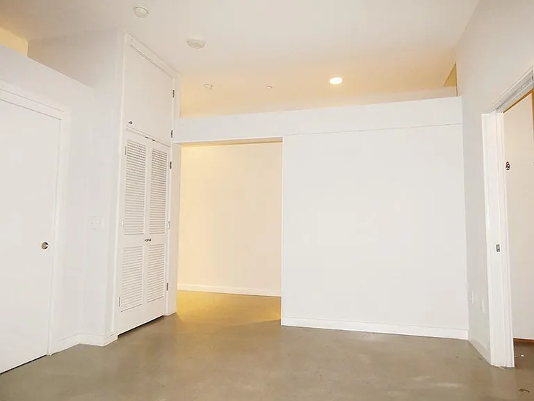 507 Sabine St #704 — Photo 13