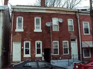 38 Rose St, Lawrence Township, NJ 08648