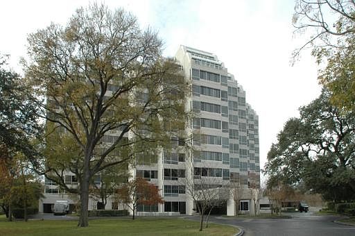 1st image of 200 PATTERSON AVE #206A
