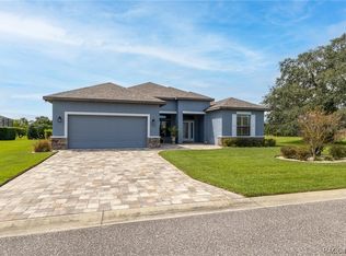 9142 Palm Beach Dr, Weeki Wachee, FL 34613
