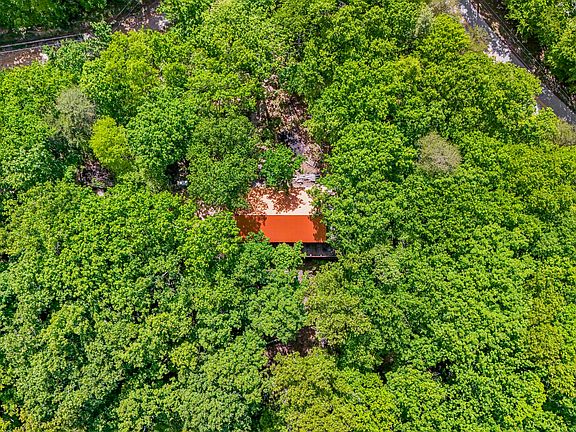 2nd image of 1237B High Rock Rd