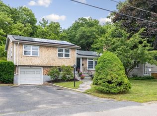 7 Hampshire Ave, Sharon, MA 02067