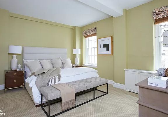 5th image of 137 E 66th St APT 3C
