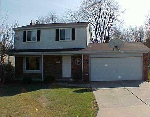 1st image of 1917 Valley Dr