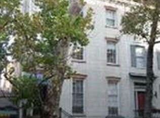 6 E Liberty St, Savannah, GA 31401