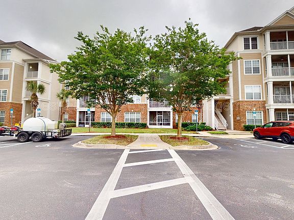 4th image of 11251 Campfield Dr Unit 2307